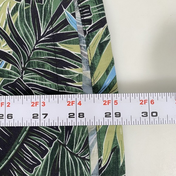 Paradise Found Hawaiian Shirt Mens XS Green Blue Leaf Print Rayon Made Hawaii - Picture 9 of 10